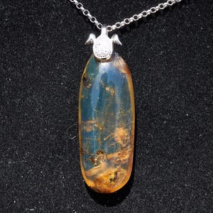 Blue amber pendant , blue amber carving pendant 925 sterling silver , dominican blue amber , dominica blue amber jewelry , mother&#39;s day