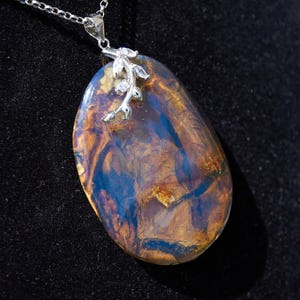 Blue Amber pendant , Dominican Blue amber cabochon polished hand carved Pendant in blue amber dominican , gift for her,  gift for him unisex