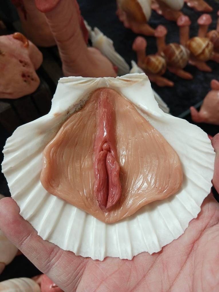 Arshavin xotini bilan porno Qisqa jinsiy olatni katta kokrak