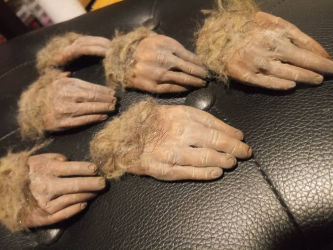 ベルベット　猿の置物 Amazon.co.jp: Rosendahl [ ローゼンダール ] モンキー 猿 S 木