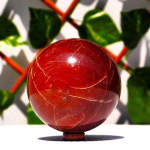 Red Jasper Stone Large 85MM Healing Minerals Metaphysical And Meditation SPHERE BALL Valentine&#39;s Gift