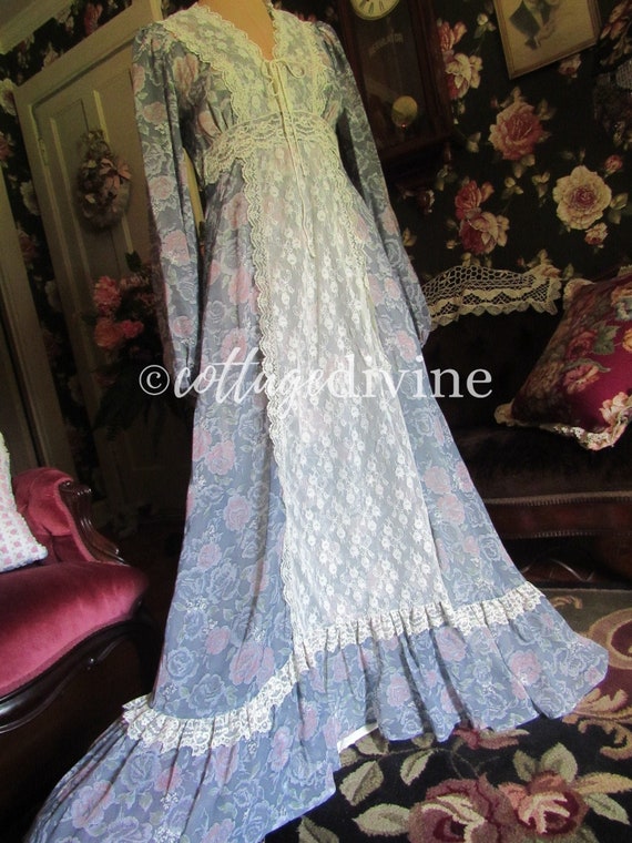 Rare Sz 13 Fairy Tale Romance Roses Gunne Sax Vin… - image 2