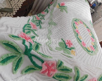 Cottage Luxury Plush Spring Floral Vintage Chenille Bedspread, Full Size, Scallop Hem
