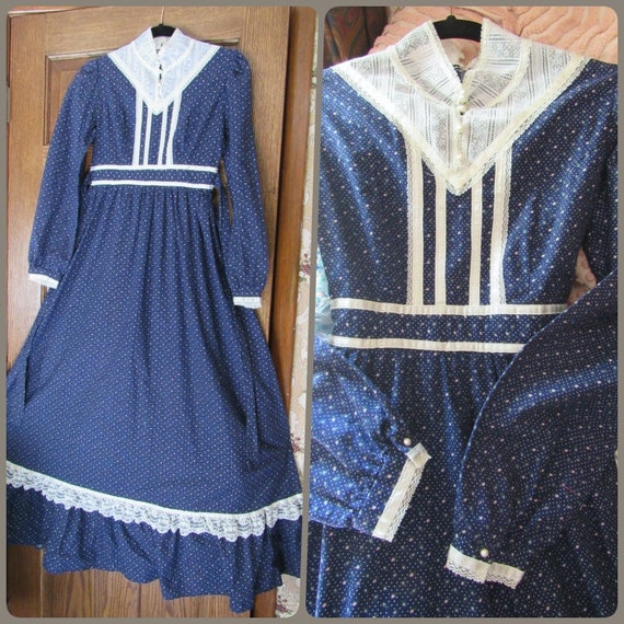 Gunne Sax Victorian Revival Calico Navy Rose Vinta