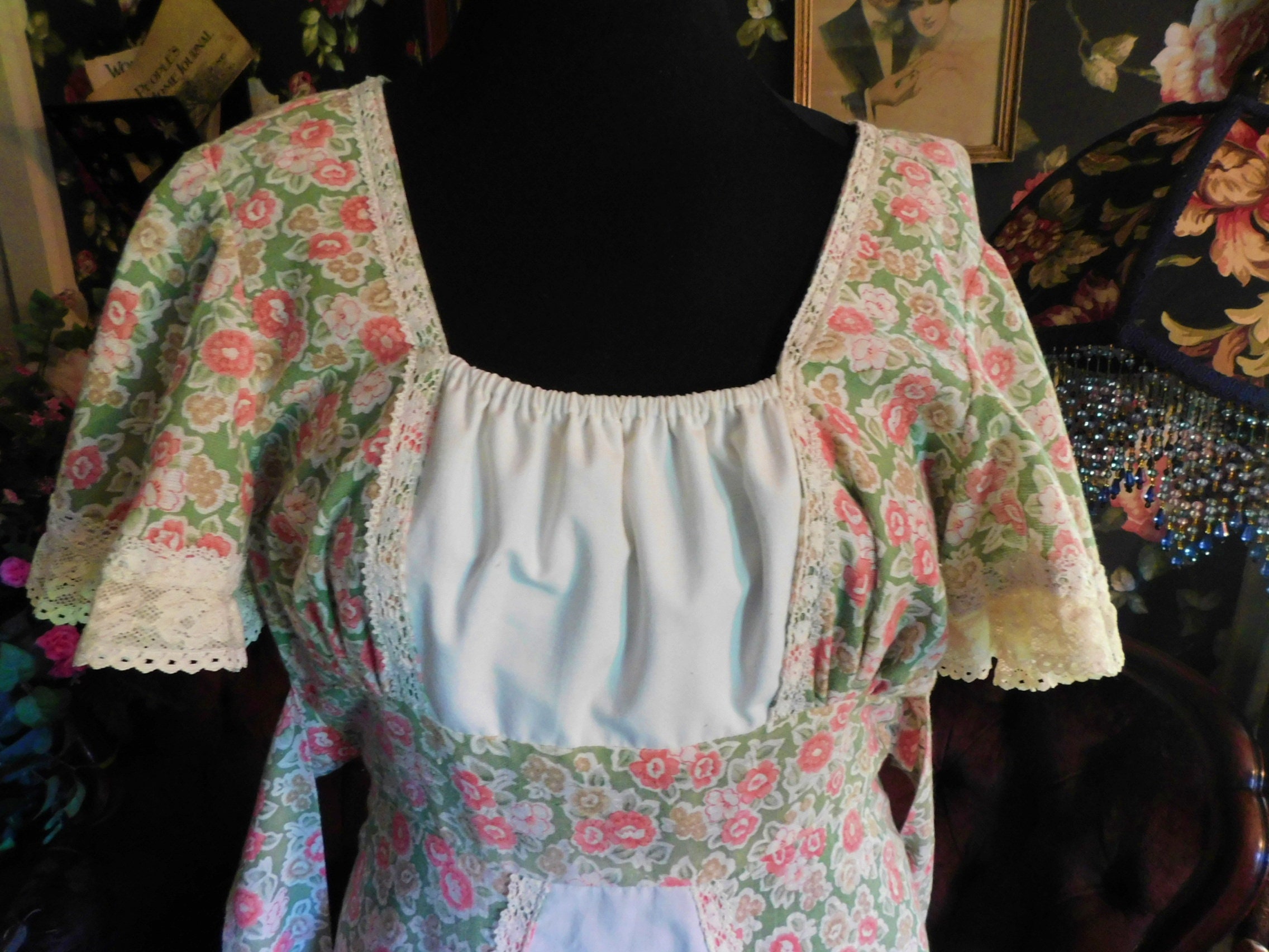 Candy Apple Green Rose Floral Gunne Sax Vintage 1970s Apron | Etsy