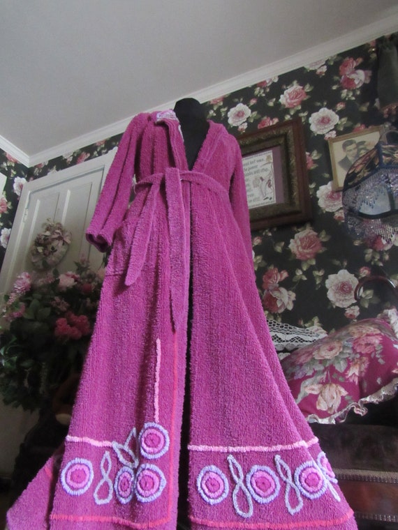 Cabernet Plum Lollipops Vintage Chenille Robe 1940