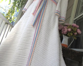 Heavenly White Vintage Chenille Robe, Pastel Rainbow Accents, Very Small Bathrobe