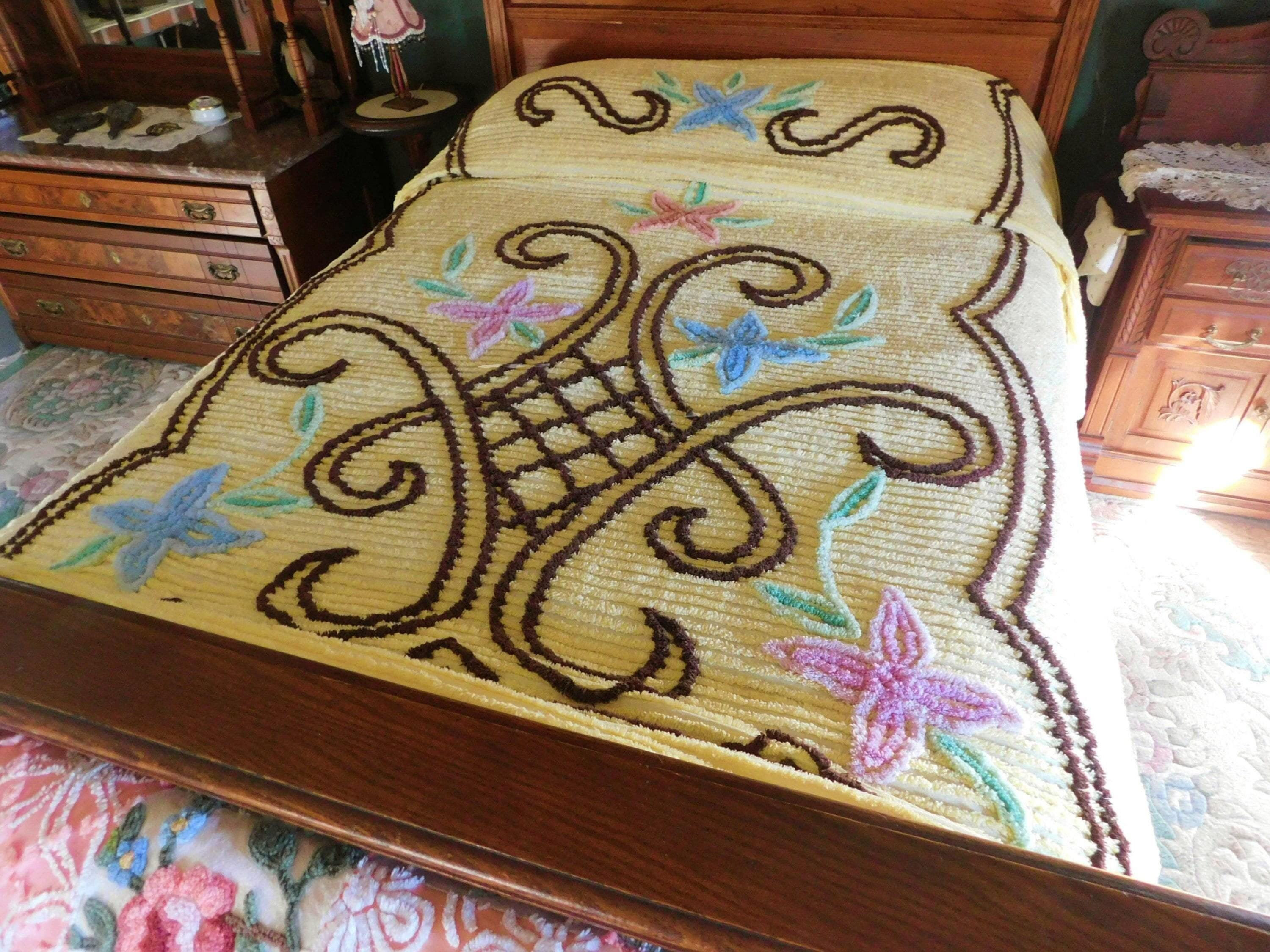 Summer Floral Vintage Chenille Bedspread, Sunshine Yellow Flower Design w/ Scroll Accents, Full Size Cotton Cottage Style Bedding