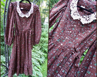 Vintage Prairie Dress, Side Ties Brown Calico Floral Midi, Lace Collar & Puff Sleeves, Candi Jones California,  Gunne Style, XS