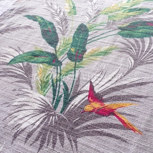 Vintage HUMMINGBIRDS in Flight Barkcloth Fabric Piece, Great Tropical Vibes, 19&quot; x 39&quot; inches, Ideal for DIY Pillows, Wall Art, #2