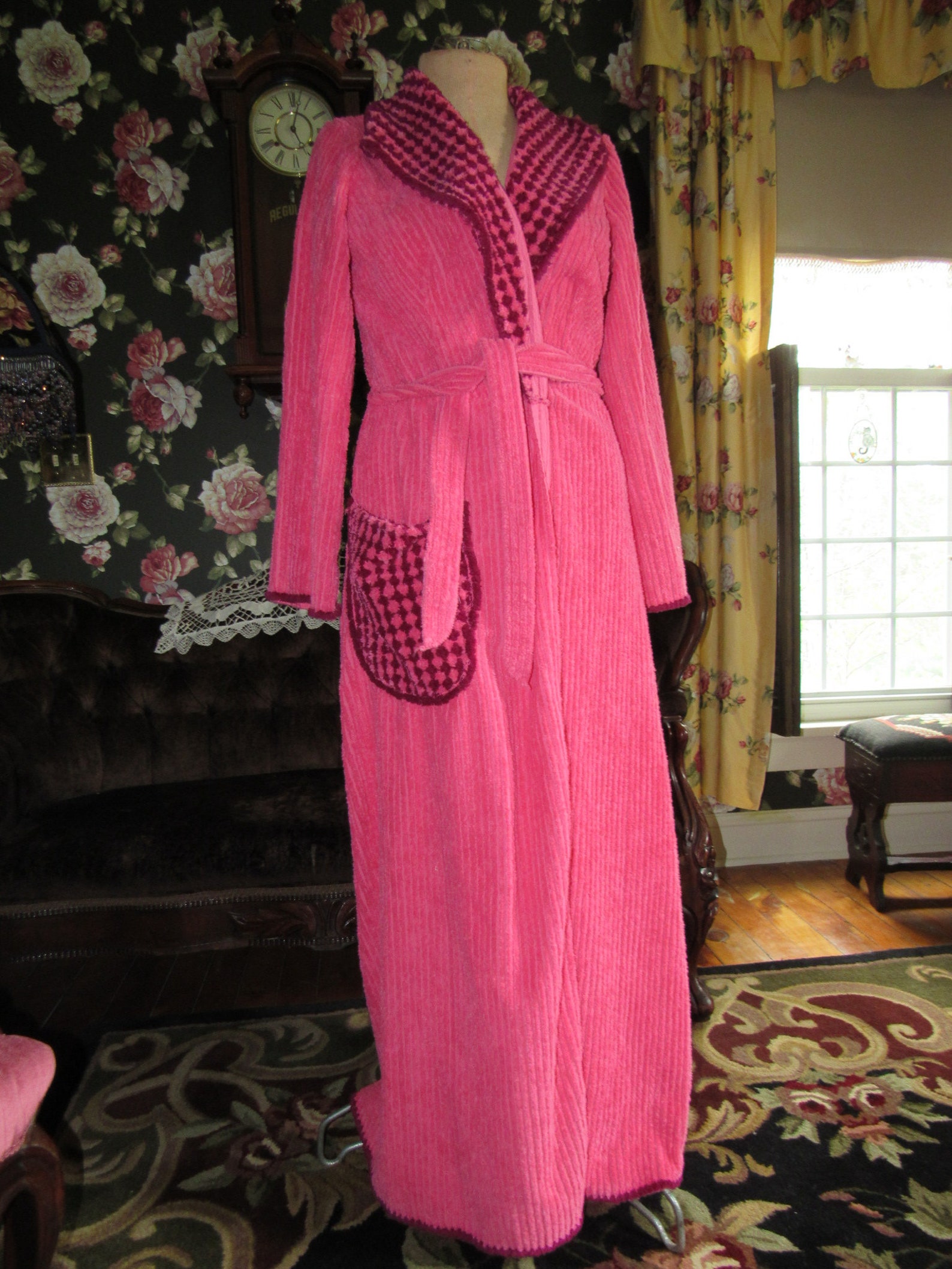 Fabulous Pinup Pink 1940s CrownTuft Robe Vintage Chenille | Etsy