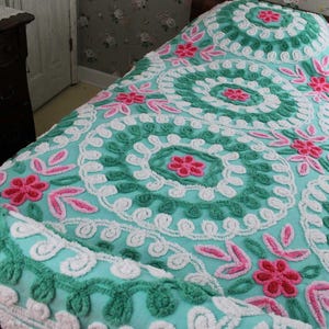 Iconic MCM Vintage Chenille Bedspread, Green Cameo Floral, Full Size Bedding