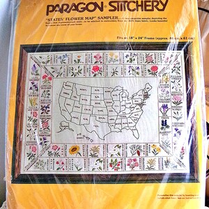 Carte Brodée Vintage "State Flowers USA" Paragon 1980 Crewel - Belle Occasion !