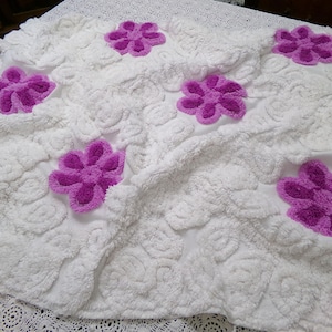 Snowy Violets Vintage Chenille Bedspread Fabric Purple & White 26 x 20" Piece