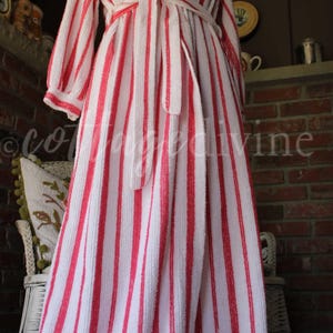 Feminine Flattering Vintage Chenille Robe, Siren Red & White Stripes Bathrobe, Ladies Size S, Lightweight Summer Cotton Blend