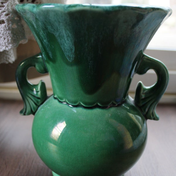 Vintage Green Double Handle Vase, McCoy Style Pottery, Art Deco Design with Ornate Handles, Unmarked