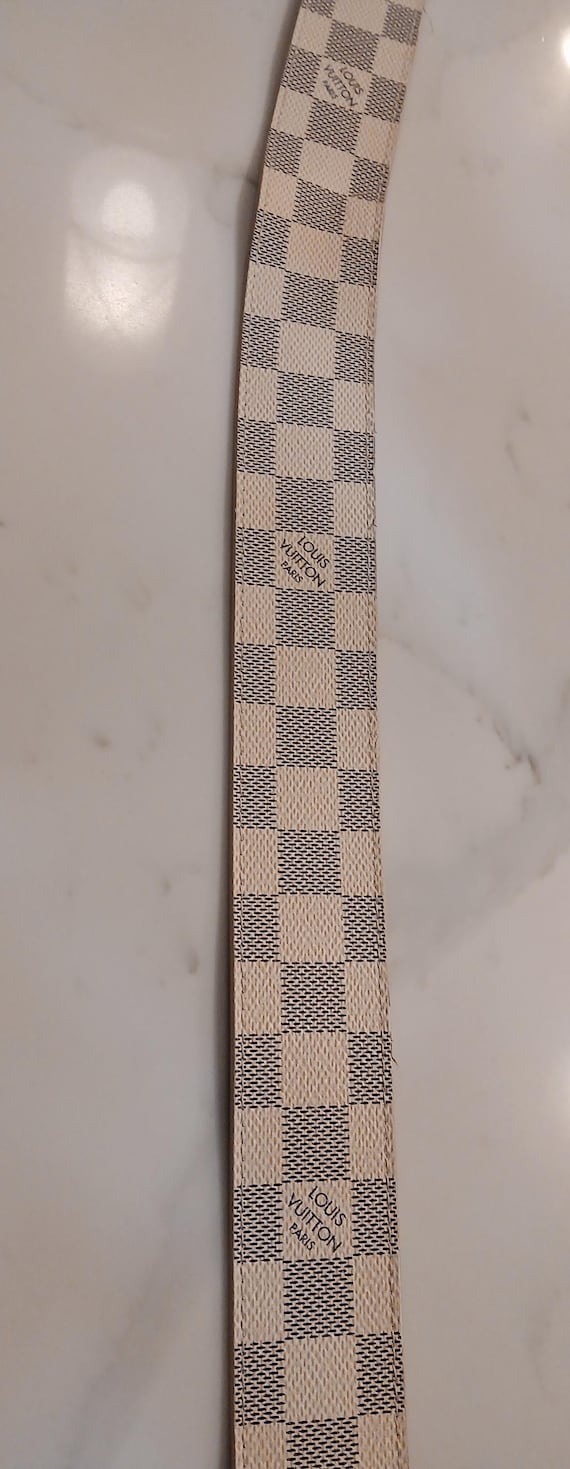 Authentic Louis Vuitton Belt Damier Azur Initiales LV Belt White