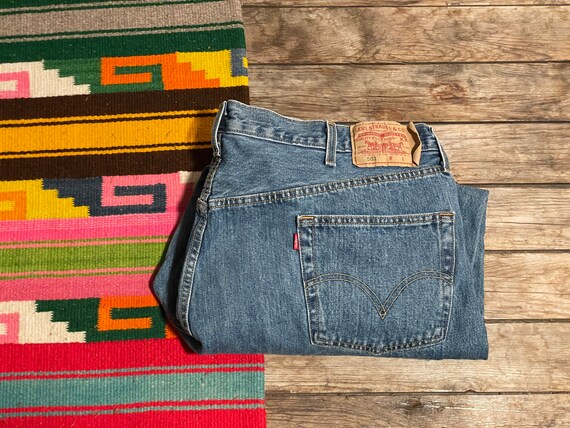Levis 501 High Rise Denim Mom Jeans 