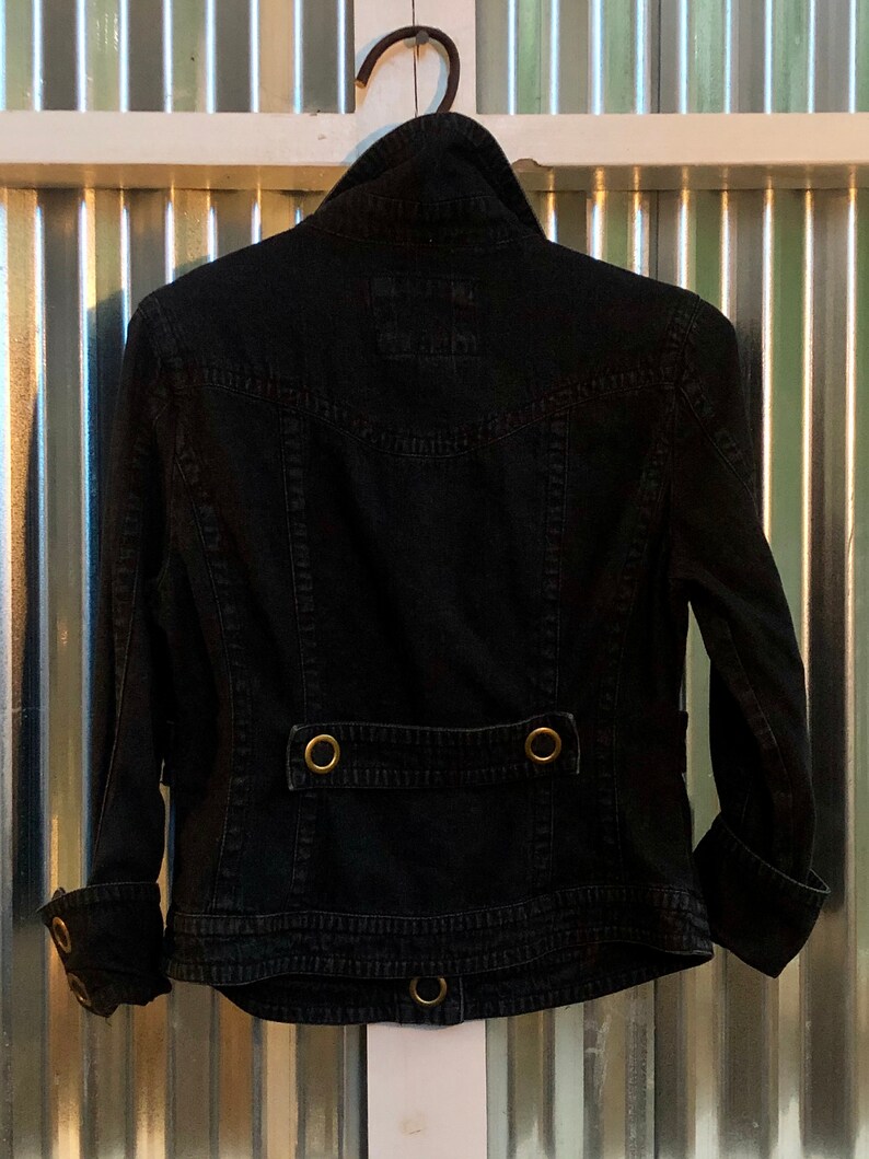 LAL Denim Darkwash Jean Jacket Women\u2019s Size Medium Petite Live A Little Blue Black Bronze oversize oval snap detailing hardware Jacket