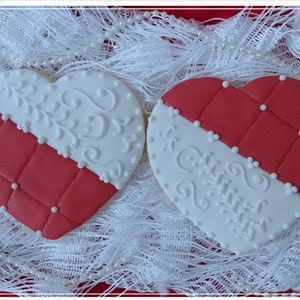 Quilted Filigree Heart Decorated Sugar Cookies