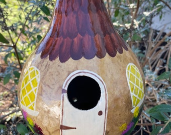 Hand Painted Gourd Birdhouses Spring Cottage Beautiful