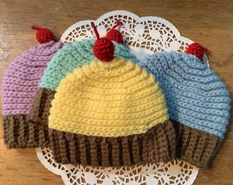 Hand Crochet Cupcake Hats for Babies So Sweet!
