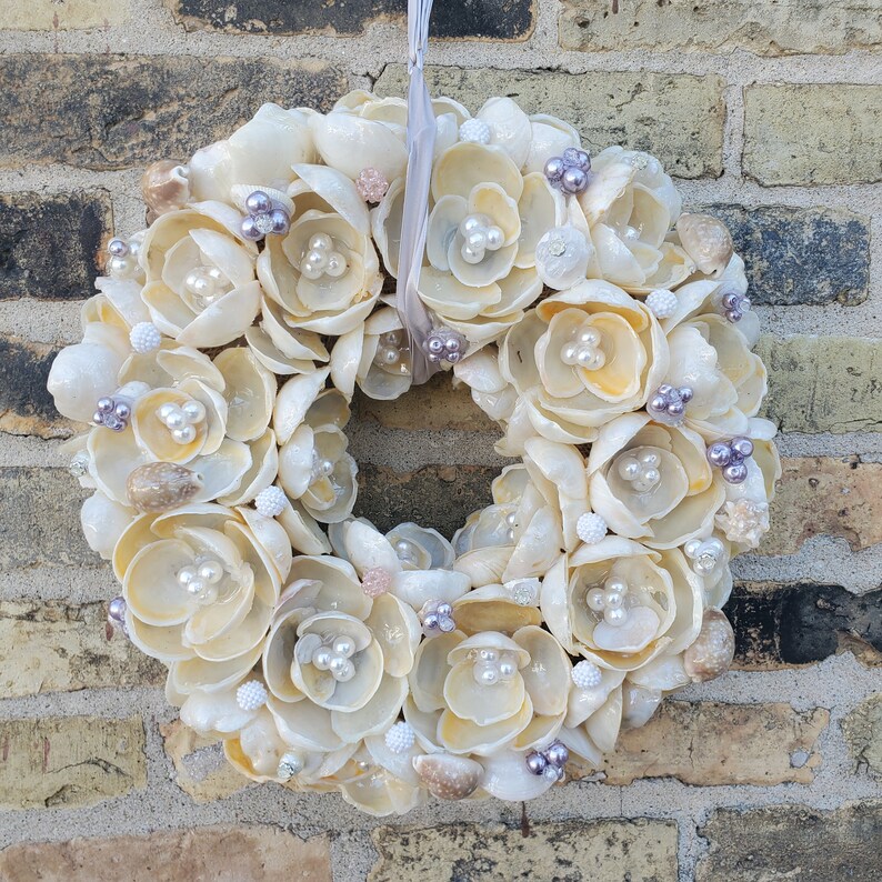 Handcrafted Shell Flower Wreath-centerpiece | Etsy