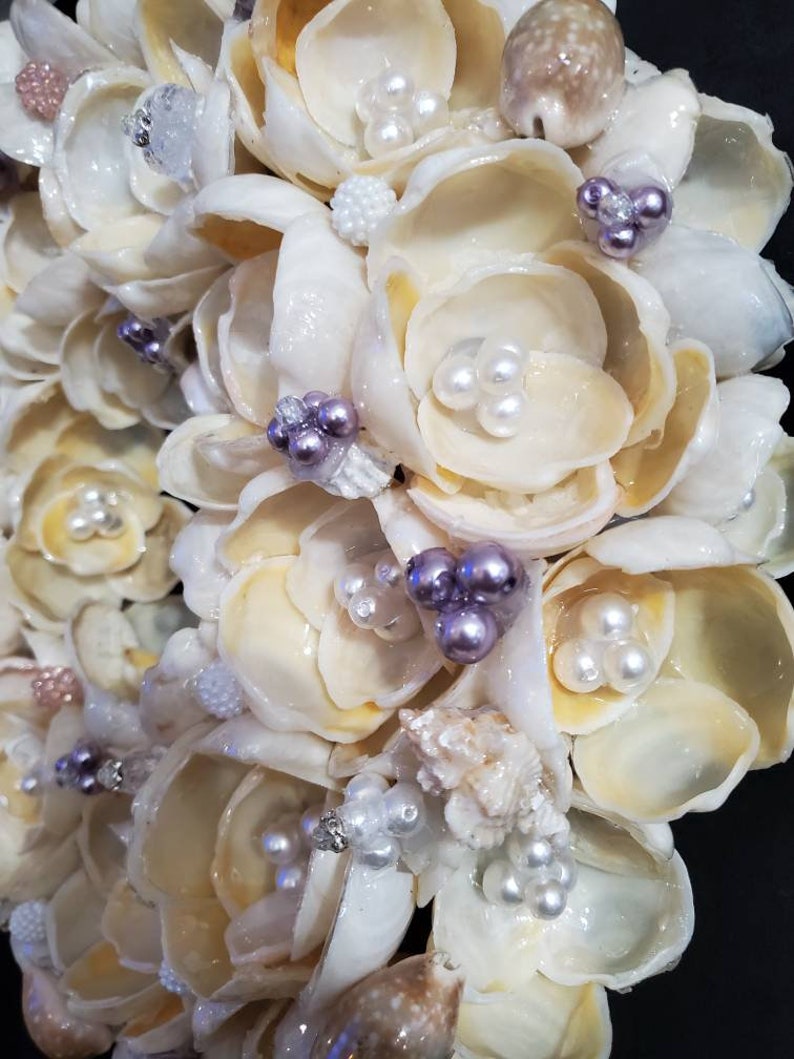 Handcrafted Shell Flower Wreath-centerpiece - Etsy
