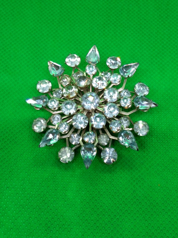 Beautiful Vintage Ice Blue Rhinestone Brooch Pin - image 2