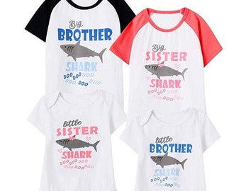 Big-Little Sister-Brother Shark Shirts und Onesies