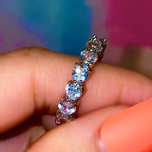 Cz store band ring