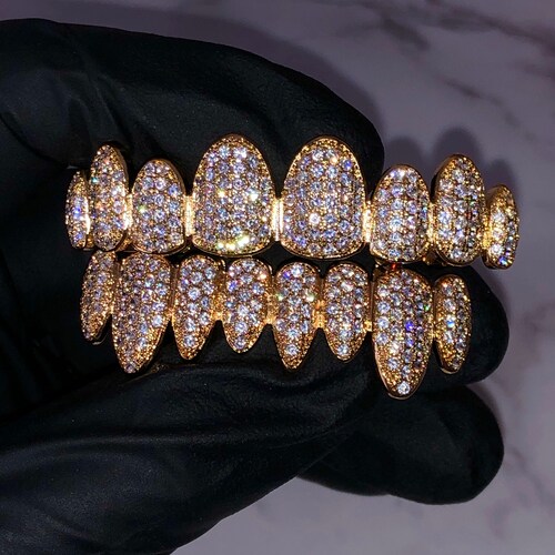 14K Gold Finish 6 Teeth Grillz Top and Bottom Set / Gold CZ Etsy