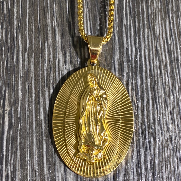 Mens Womens 14k Gold 5X Layered Stainless Steel Virgen de Guadalupe Pendant, Rolo Chain 16"-24" Inches  warranty Non Rust or Turn Neck Green