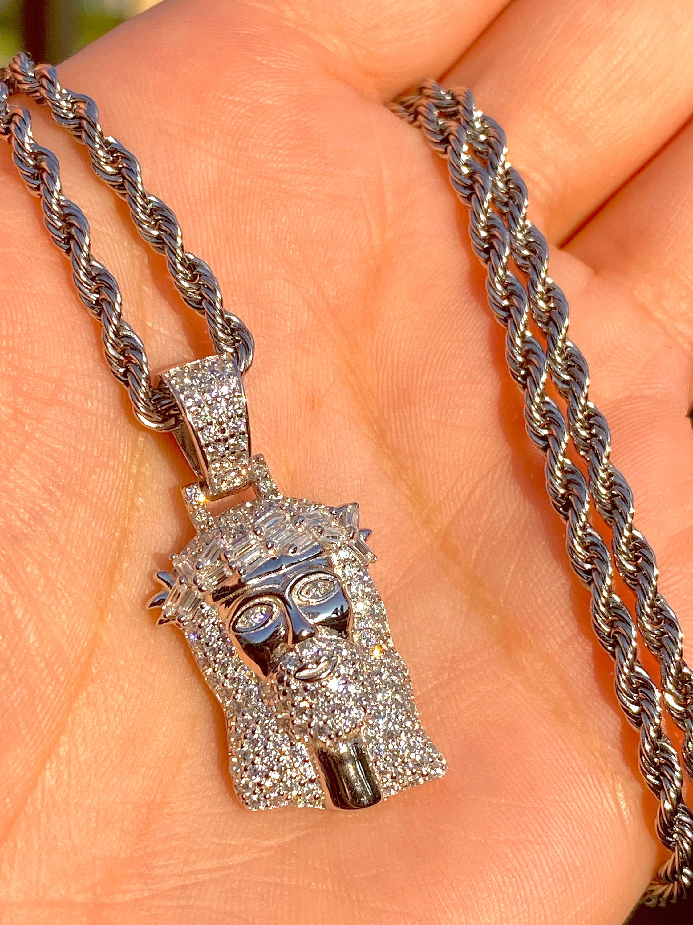 ブランドGHOSTGHOST  JESUS PIECE NECKLESS GOLD 新品未使用品