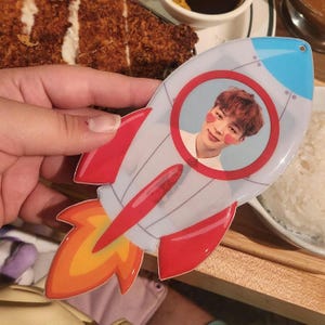Kpop Foto Kartenhalter Rakete Astronaut PVC