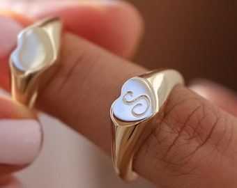14K ソリッド ゴールドの可憐なハート シグネット リング、I Love 
