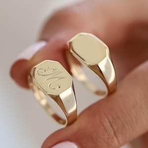 14k guldgraverad signetring: Personlig initialring