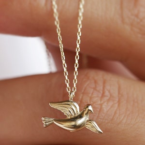 14K Solid Gold Peace Dove Faith Bird Pendant ,Gold Chain Necklace Animal Lover, Everyday Jewelry, Noel Gift for Her, Real Gold, Good Luck,