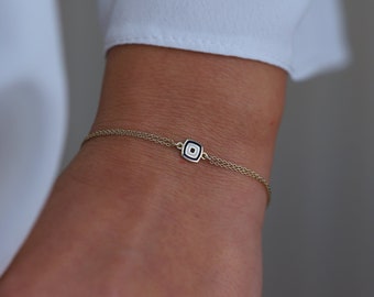 Mini Square Enamel Evil Eye Bracelet, 14K Gold, Dainty Stacking Bracelet, Gift for Her, Everyday Jewelry, Minimalist Cable Chain, Luck