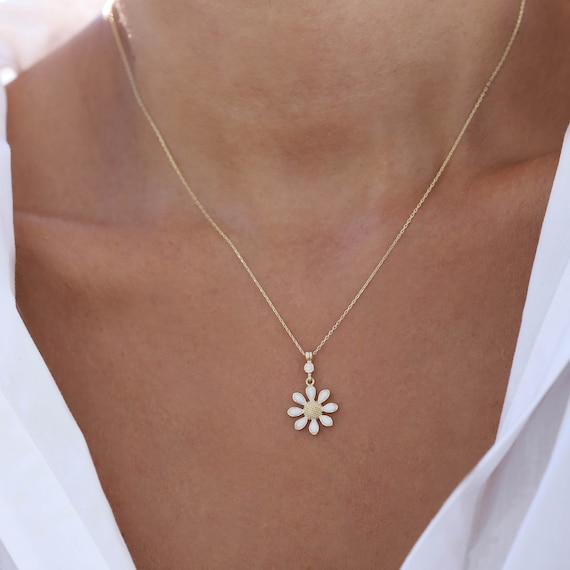 daisy♡14kgf Amazon.com: KECHO 14k Gold Daisy Necklace for Women Solid