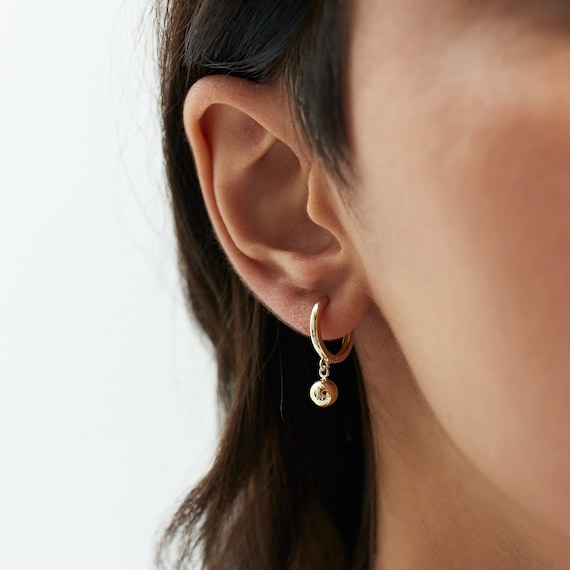 A Pair of Modern Gold Drop Earrings SKU4723 - Etsy Canada