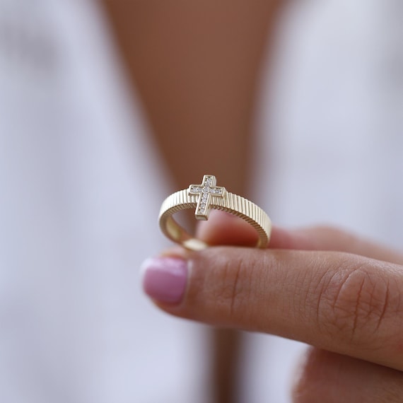 14k Massiv Gelbgold Kreuz Ring - Zierlicher Kleiner Stapelring - Erhältlich In Verschiedenen Größen