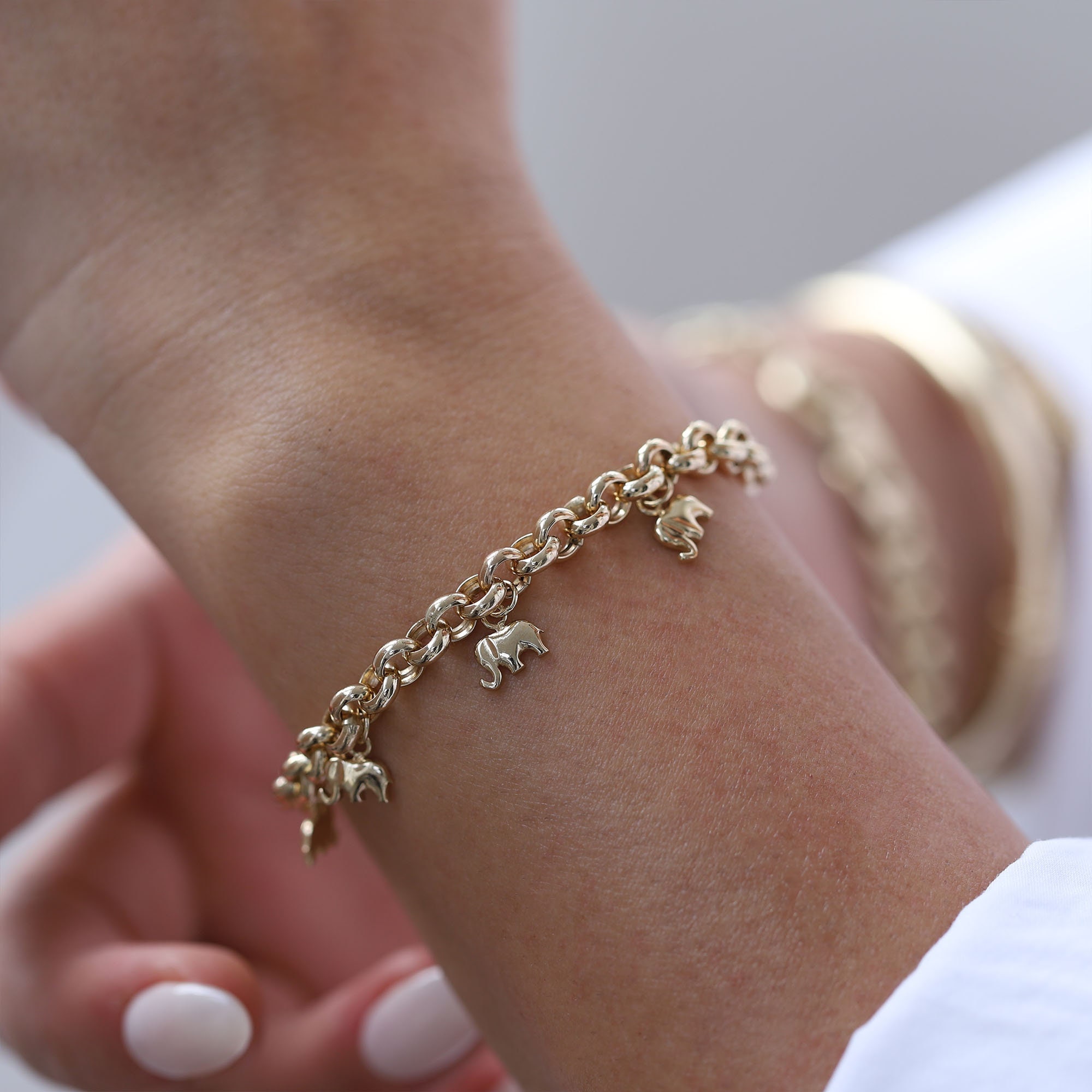 【HYERES LOR】Happiness 14K H bracelet HYERES LOR】Happiness 14K H bracelet 14K Yellow Gold Initial