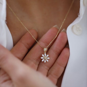 14K Gold Daisy Necklace, Flower Pendant, Yellow and White Enamel Charm, Gift for Her, Mother's Day, Dainty Everyday Jewelry, Floral, Spring