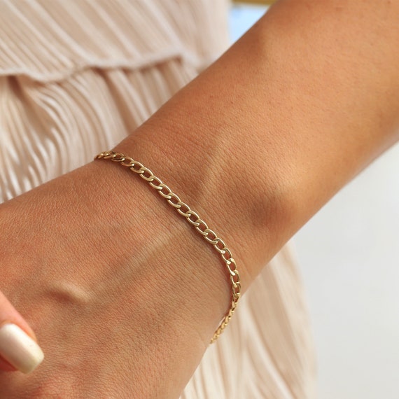 Fashionable Everyday 22k Gold Bracelet – Andaaz Jewelers