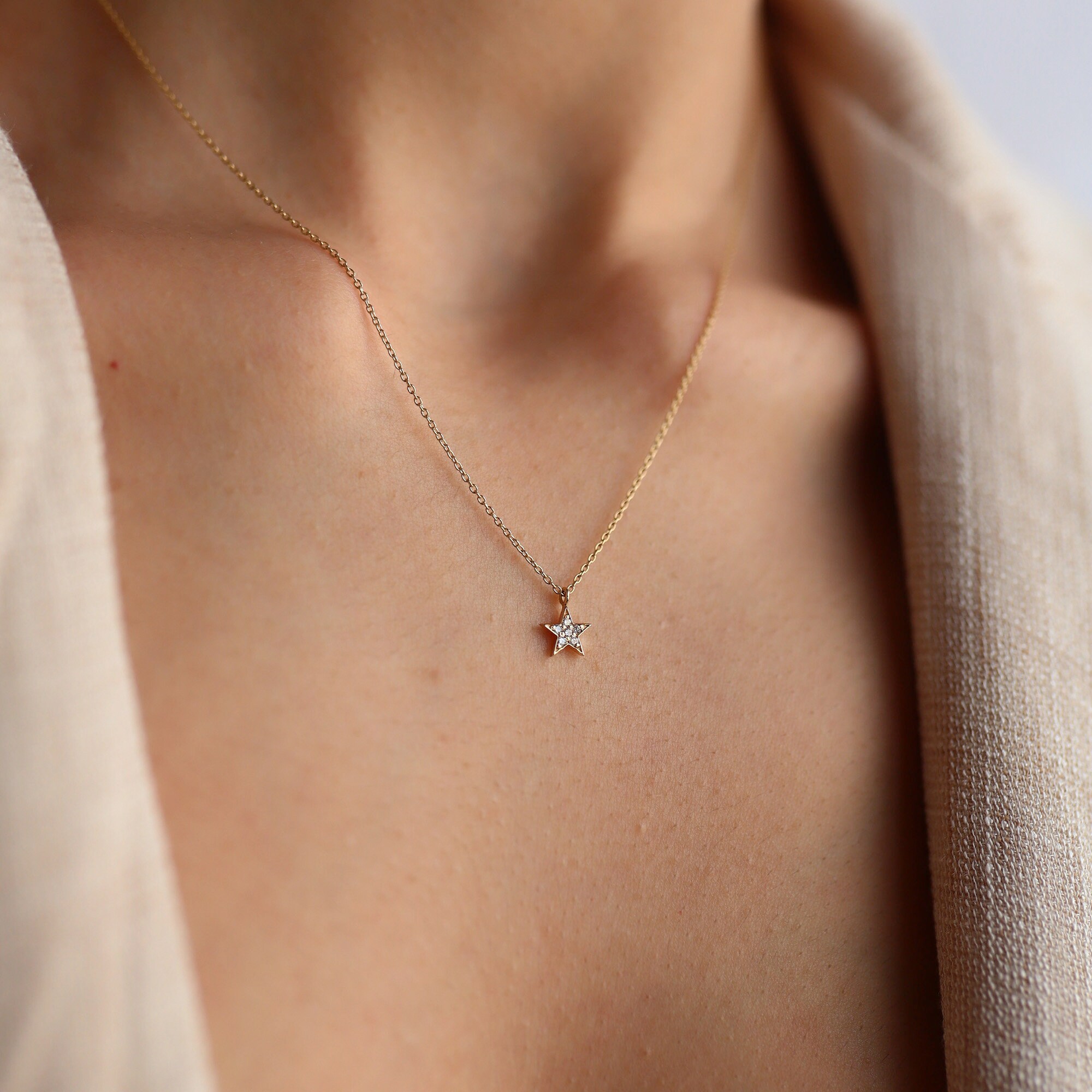 14K Gold Minimal Diamond Star Necklace,mini Star Necklace 