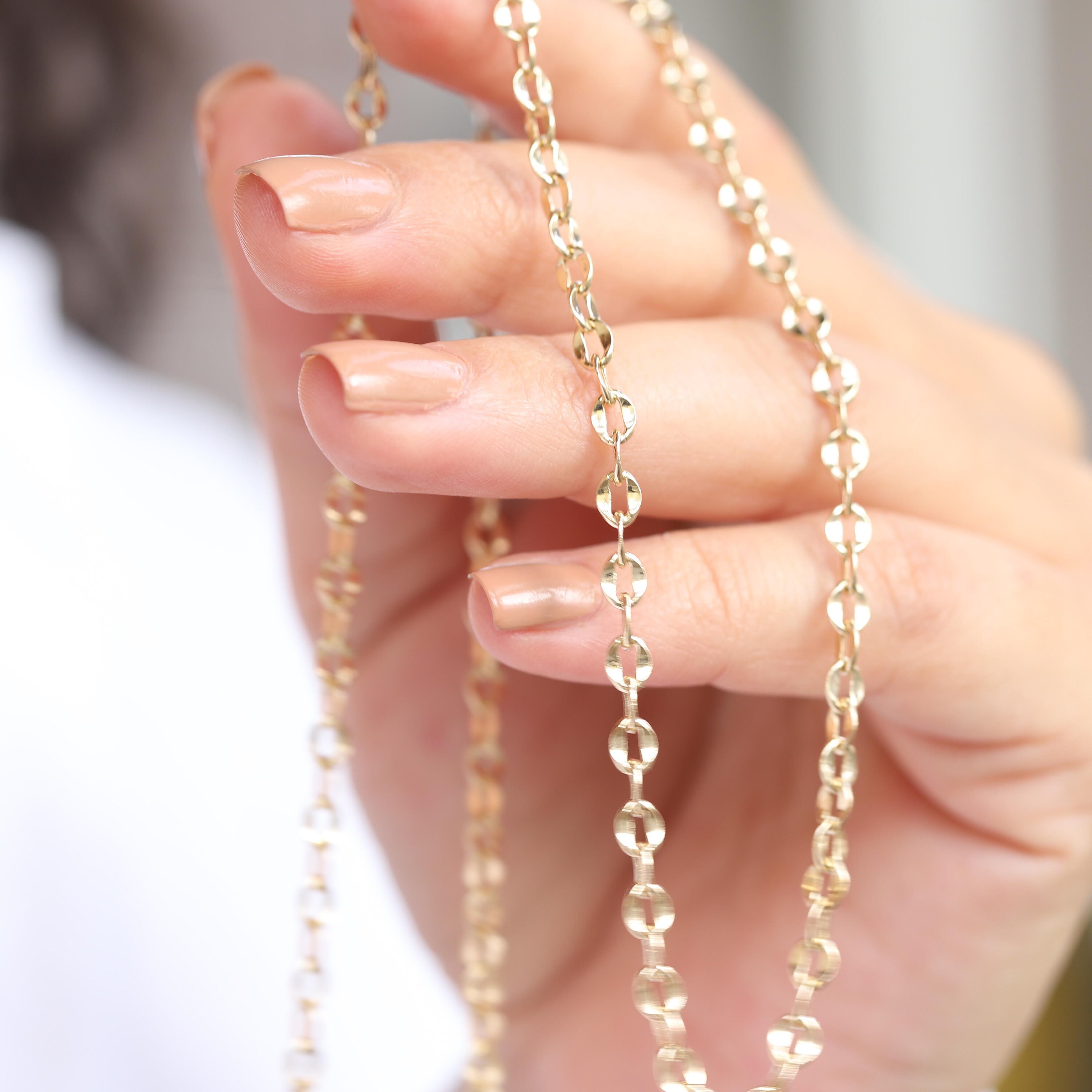14K Gold 3.7mm Oval Link Chain Necklace, Shimmer Chain 14K Gold 3.7mm Oval Link Chain Necklace, Shimmer Chain