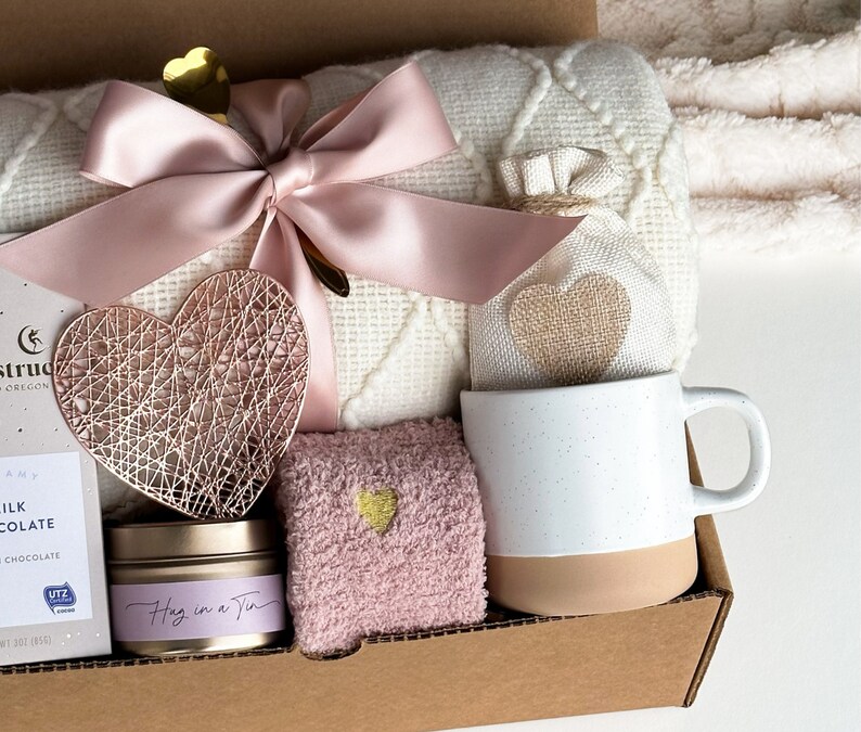 Coffret cadeau Saint-Valentin, couverture en tricot, bougie au soja, chocolat gastronomique image 2