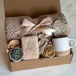 Cozy Fall Gift Boxes Care Package For Her, Birthday Gift Basket, Get Well Soon Gift, Hygge Gift Box, Thinking Of You Gift, Self Care Package COMFORT BLANKET SUCC