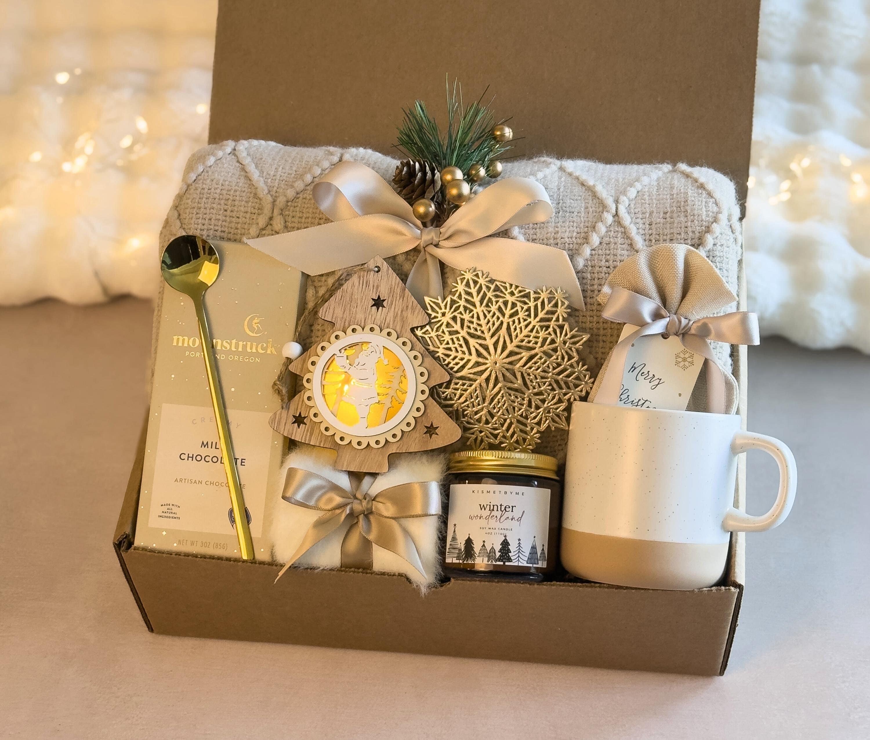 Holiday Gift Box, Christmas Gift Basket, Hygge Gift, Winter Gift